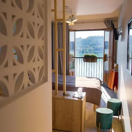 Aquabella Hotel *